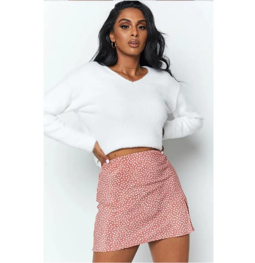 Europe Fresh Looking Floral Splitted Hip Flattering Women Skirt