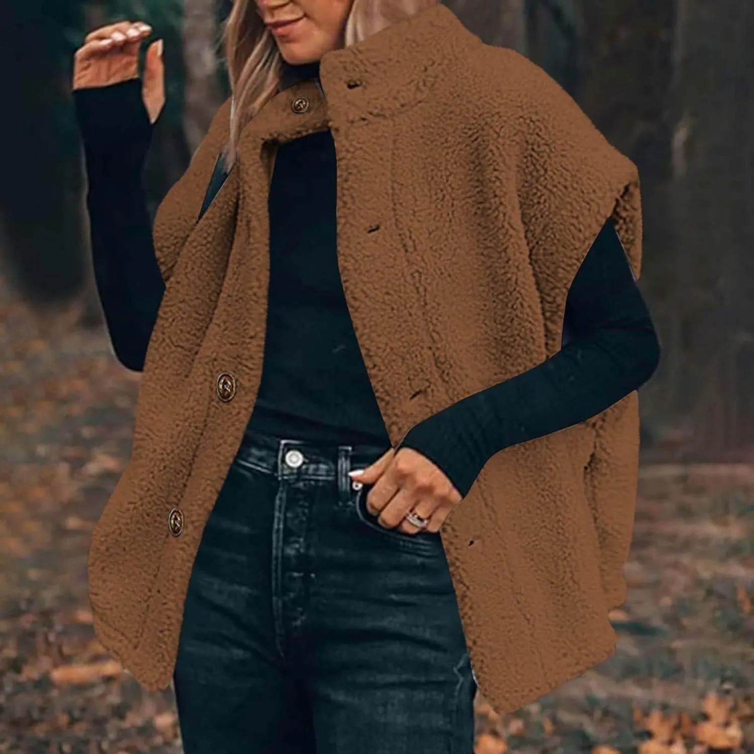 Fuzzy Fleece Vest for Women Casual Plus Size Button Down Sleeveless Jackets Loose Winter Warm Sherpa Vests Coat with Pockets