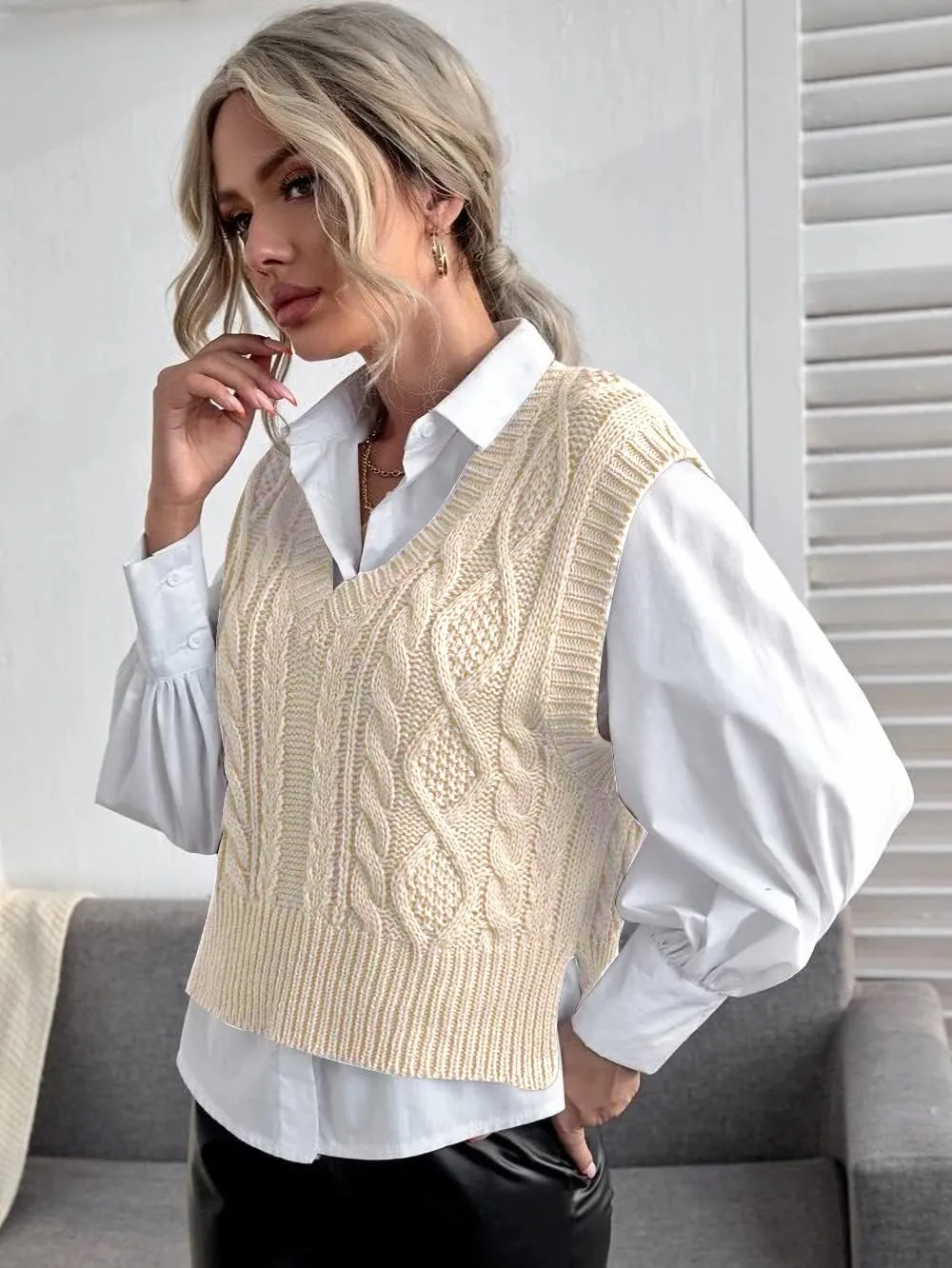 Jumppmile Womens V Neck Sweater Vest Sleeveless Pullover Crop Sweater Vest