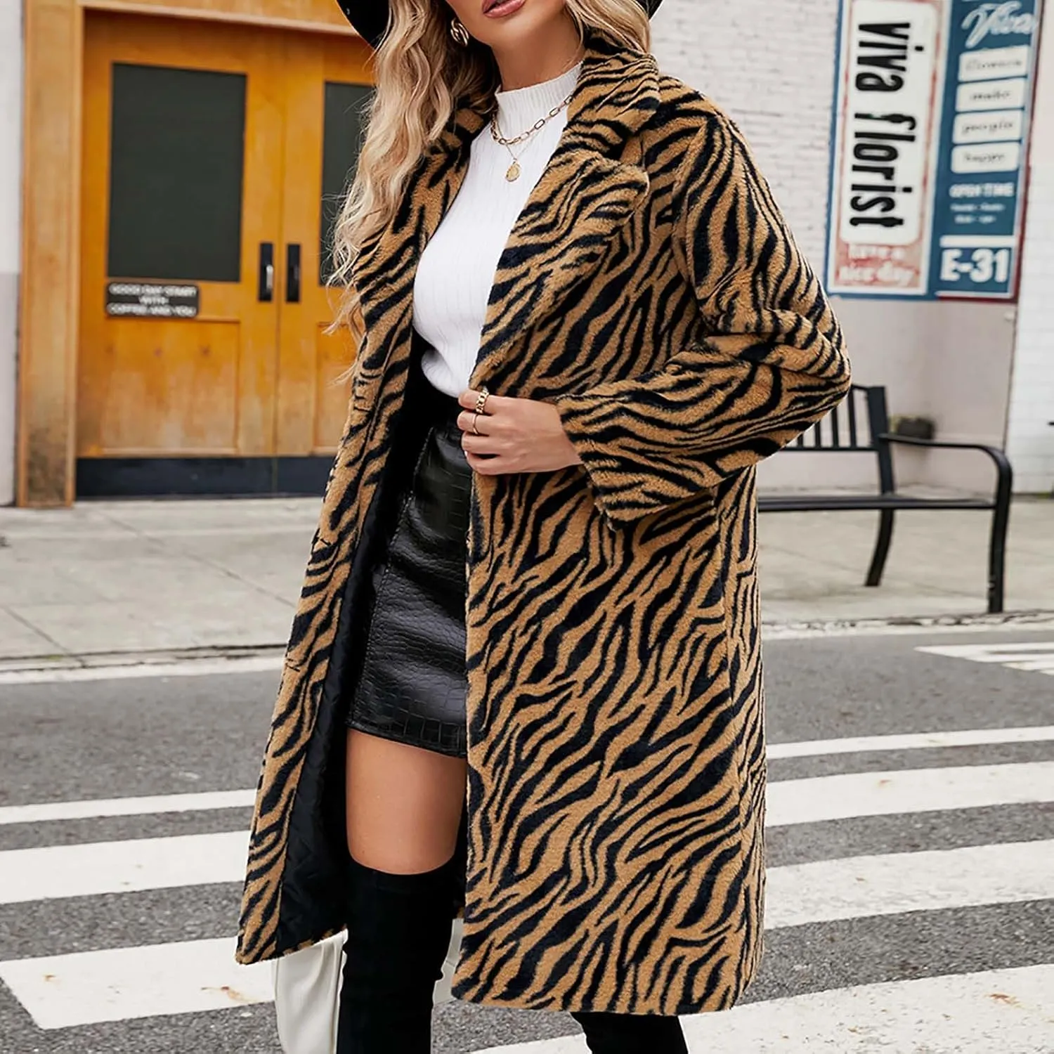 Lmdudan 2023 Winter Faux Fur Coat for Women Leopard Print Fleece Long Jacket Retro Lapel Warm Overcoat Plus Size Trench Coats