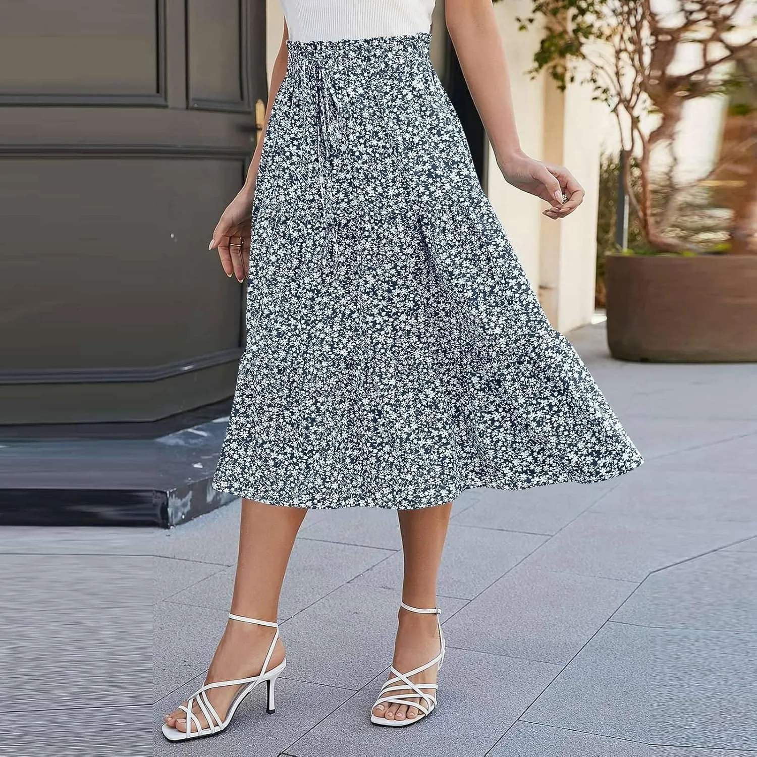 Maxi Skirts for Women 2025 Summer Bohemian High Waisted Long Skirts Flowy Beach Boho Floral Tiered Midi Skirt
