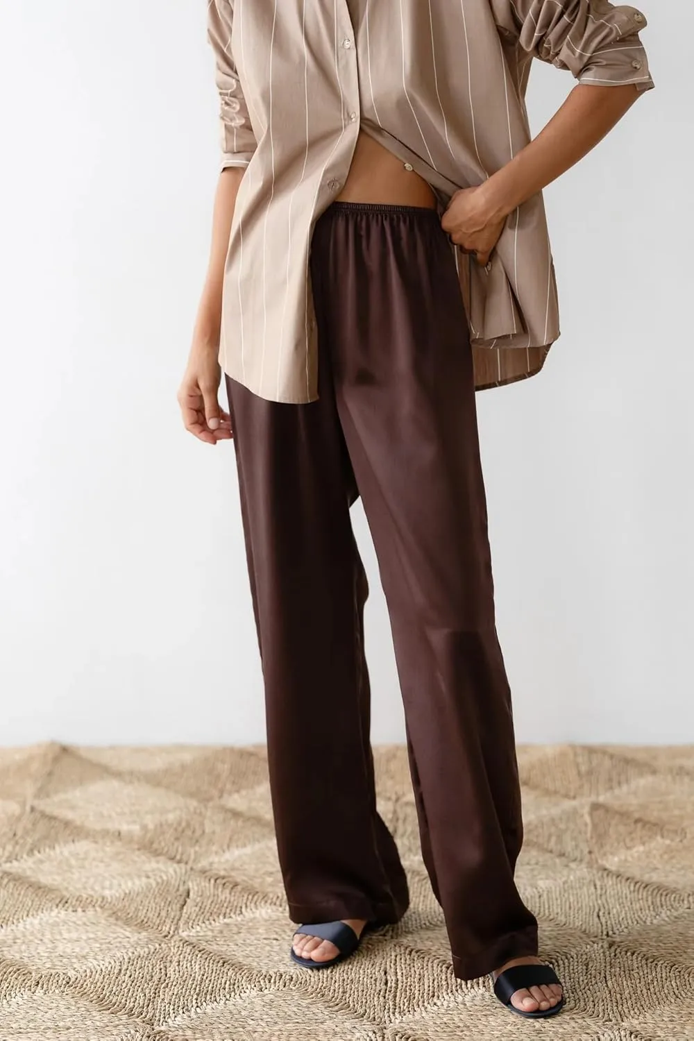 UAURORAO Satin Pants for Women Dressy Silk Wide Leg Lounge Pants Elastic Drawstring Casual Long Flowy Trousers