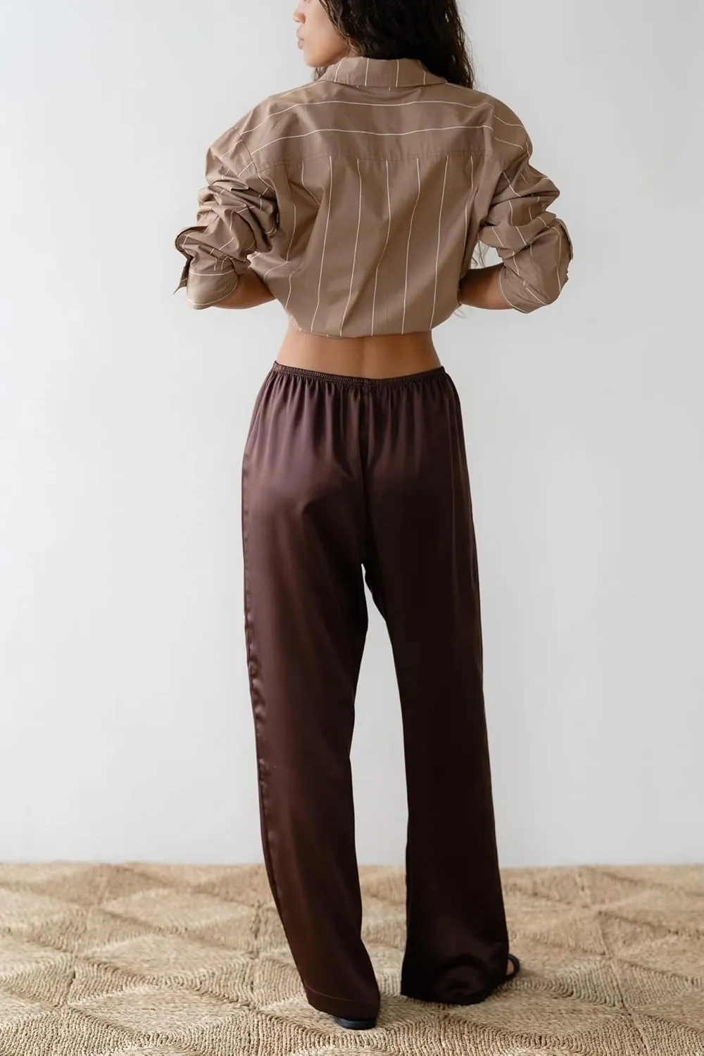 UAURORAO Satin Pants for Women Dressy Silk Wide Leg Lounge Pants Elastic Drawstring Casual Long Flowy Trousers