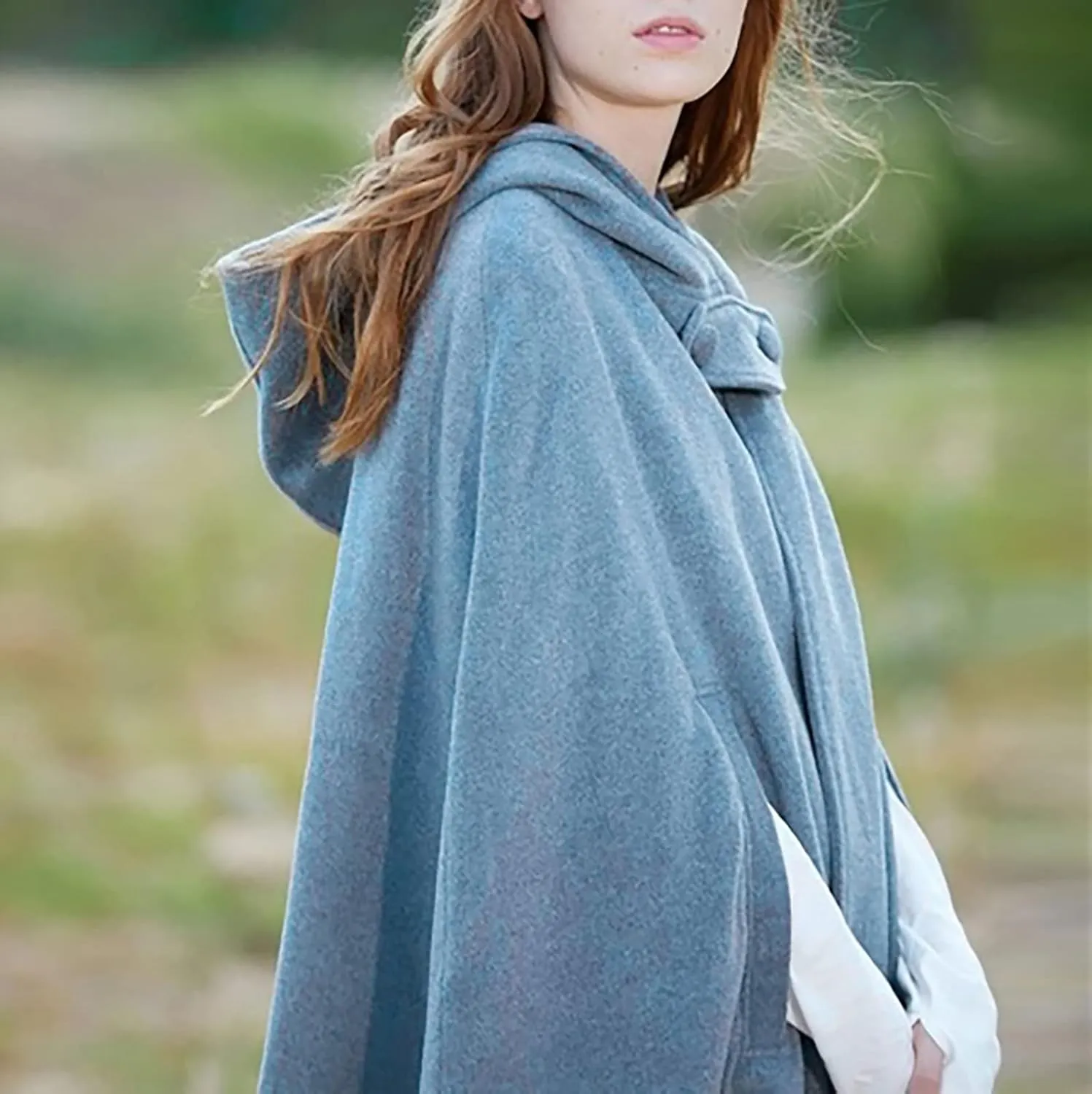 Winter Thick Cloak with Hood Women Wool Blend Cape Coat Poncho Batwing Cardigans Plus Size Coat Solid Classic Jackets